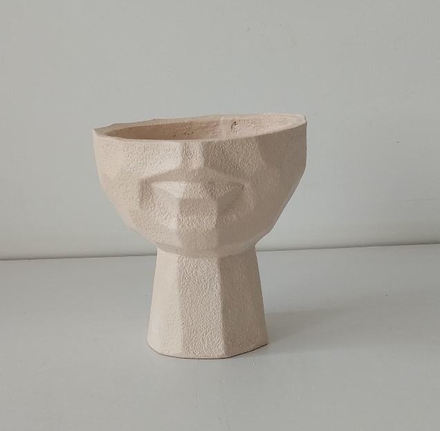 Half face Planter