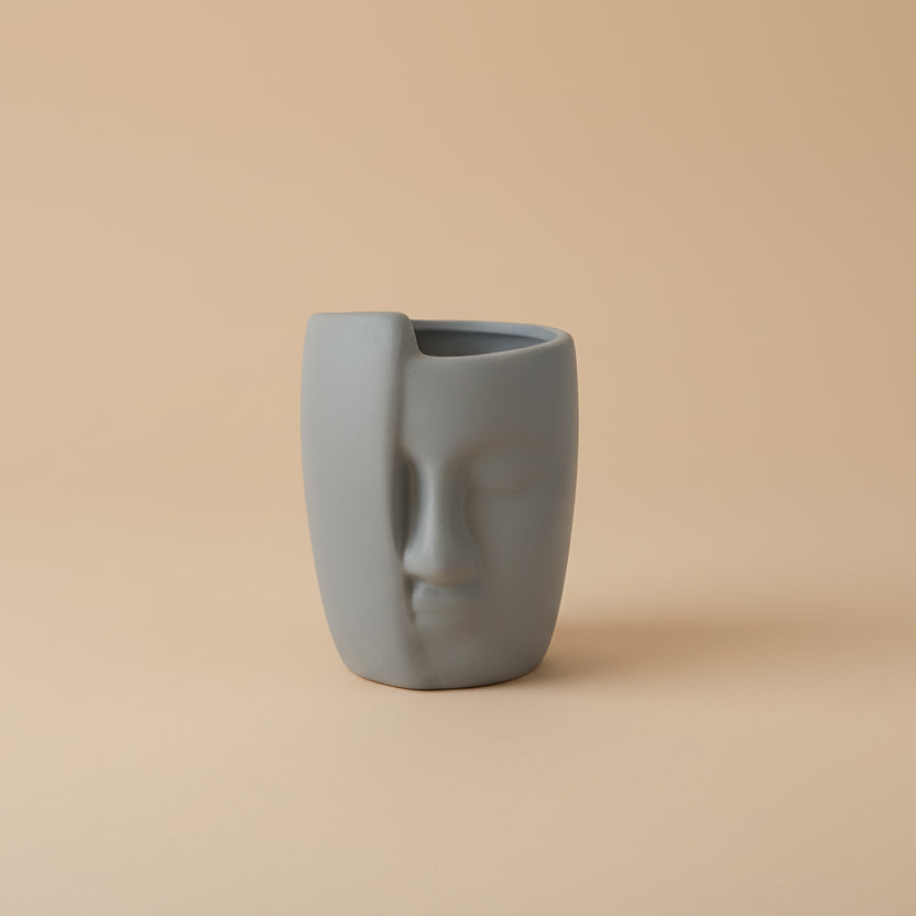 Mystery Man Planter - Plantcultcairo
