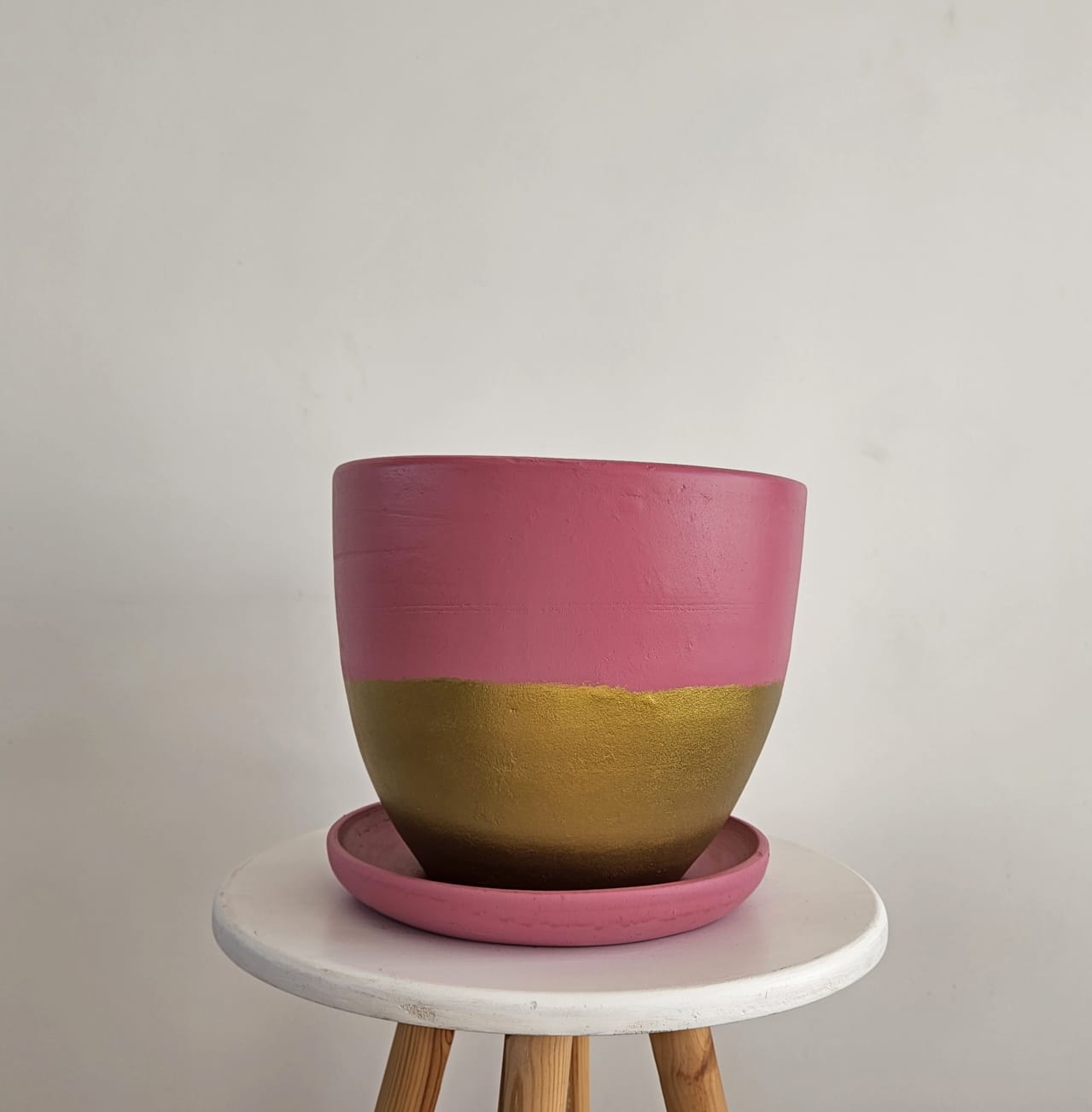 25cm Pots