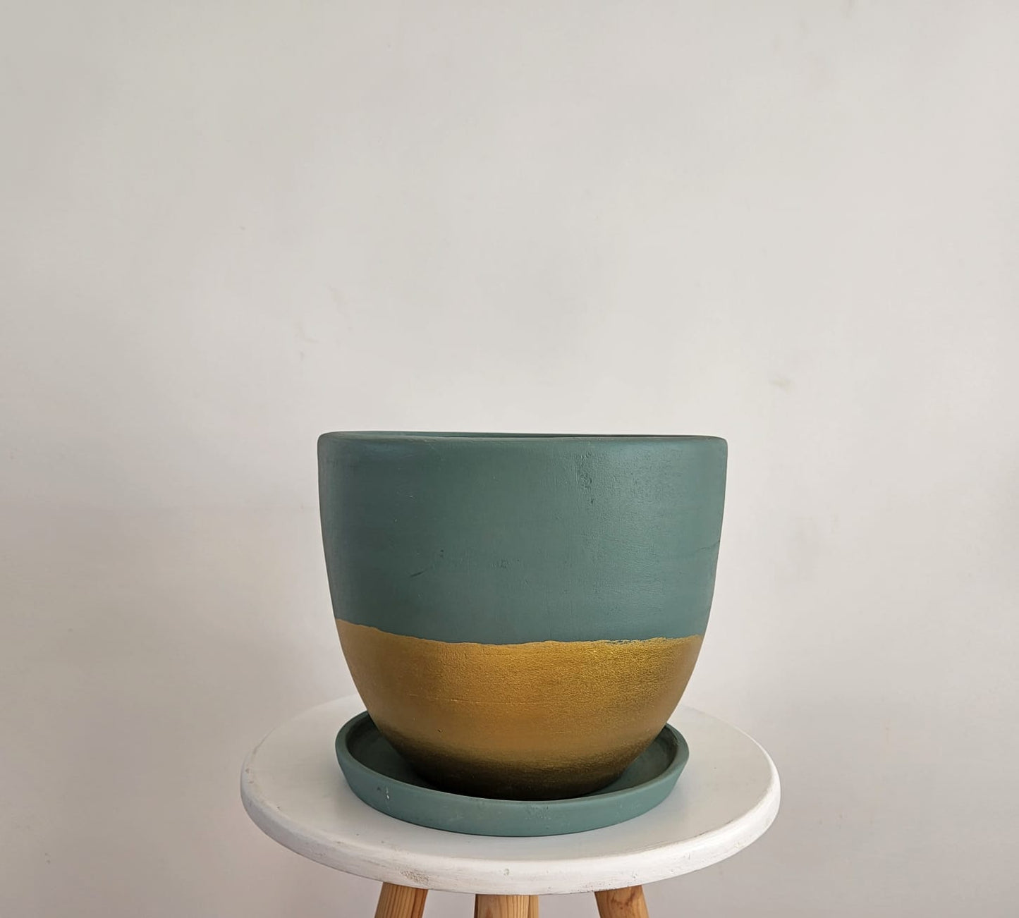 25cm Pots