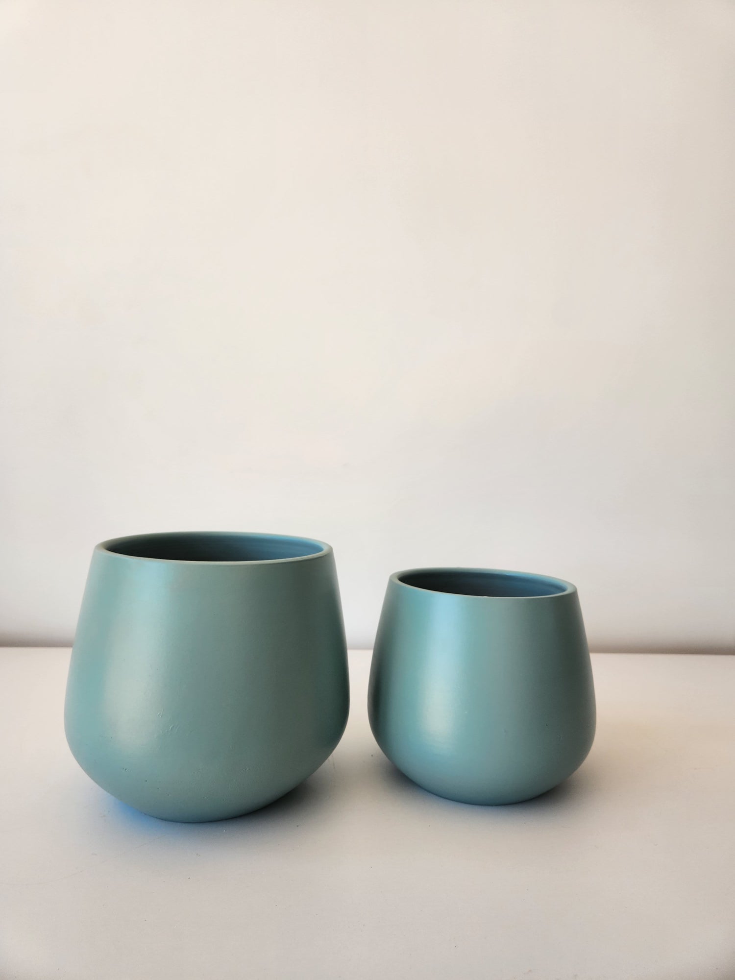 Medium Modern Duo Planters