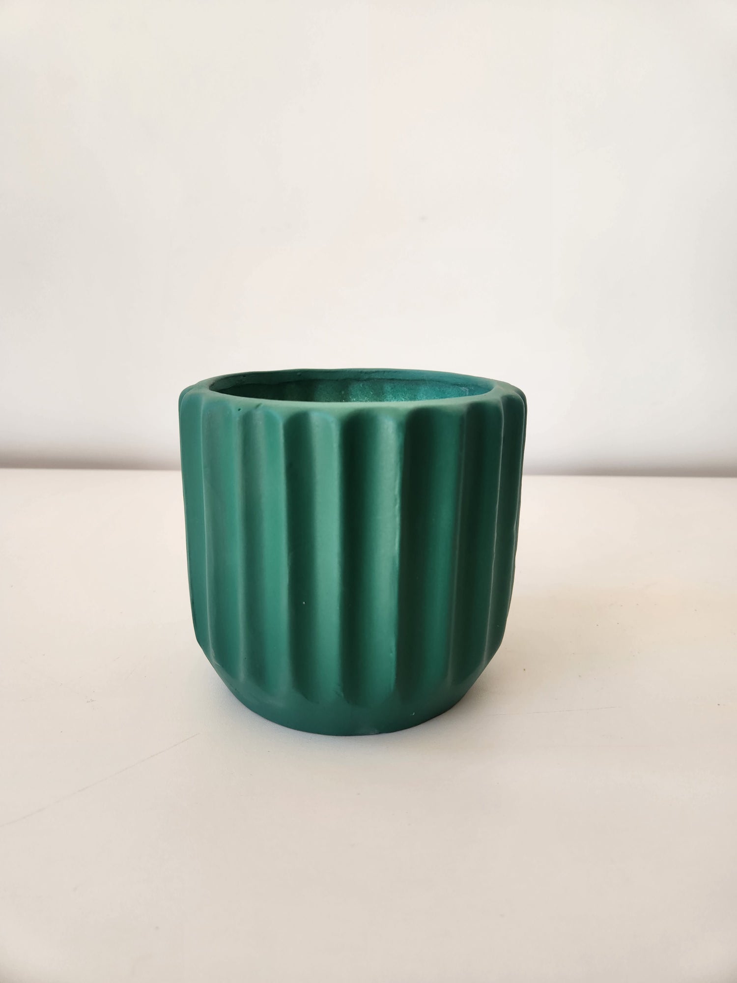 Ribbed Pot