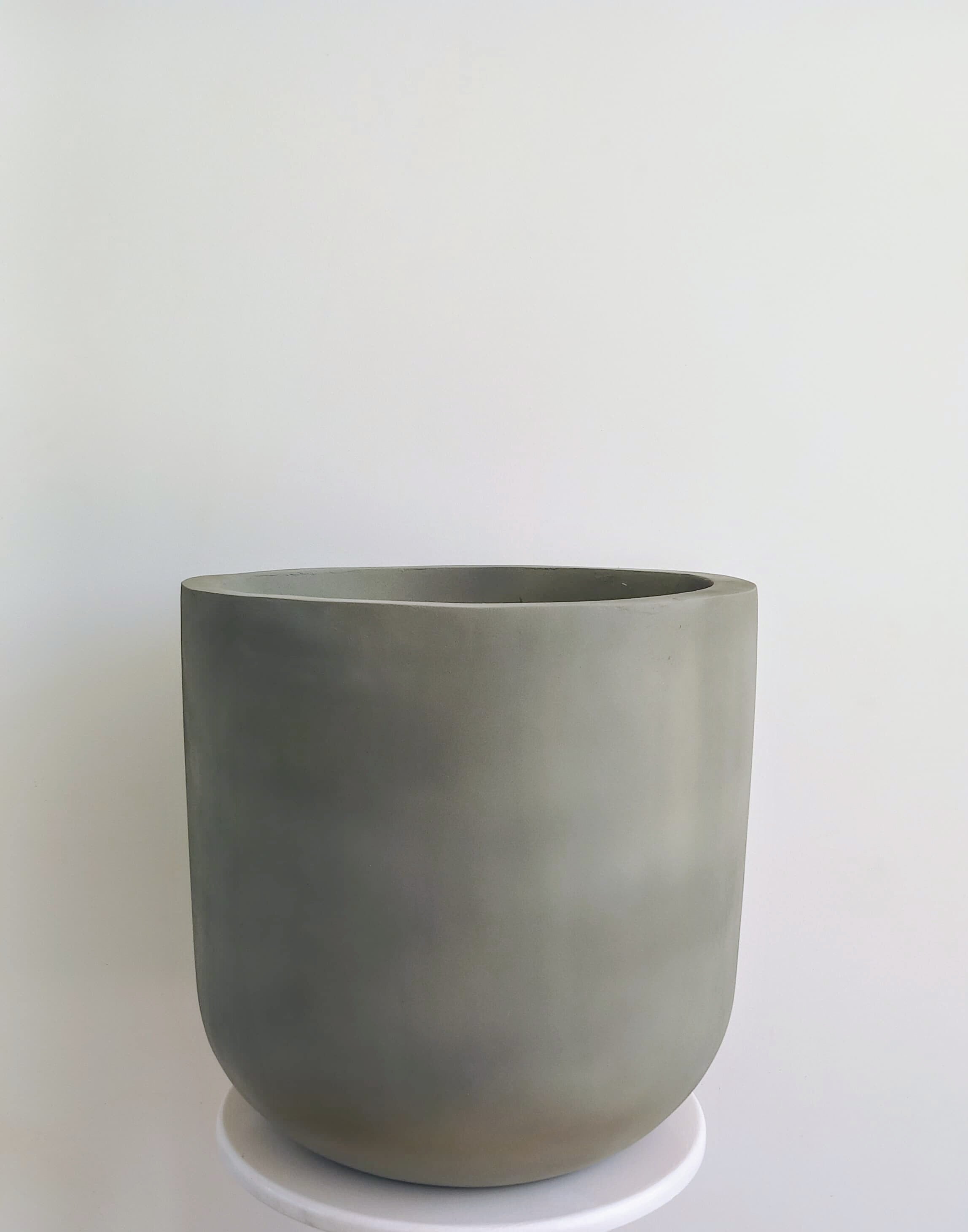 30cm Fiber Glass Pots