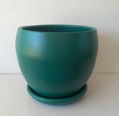 Curvy Planter Multiple sizes