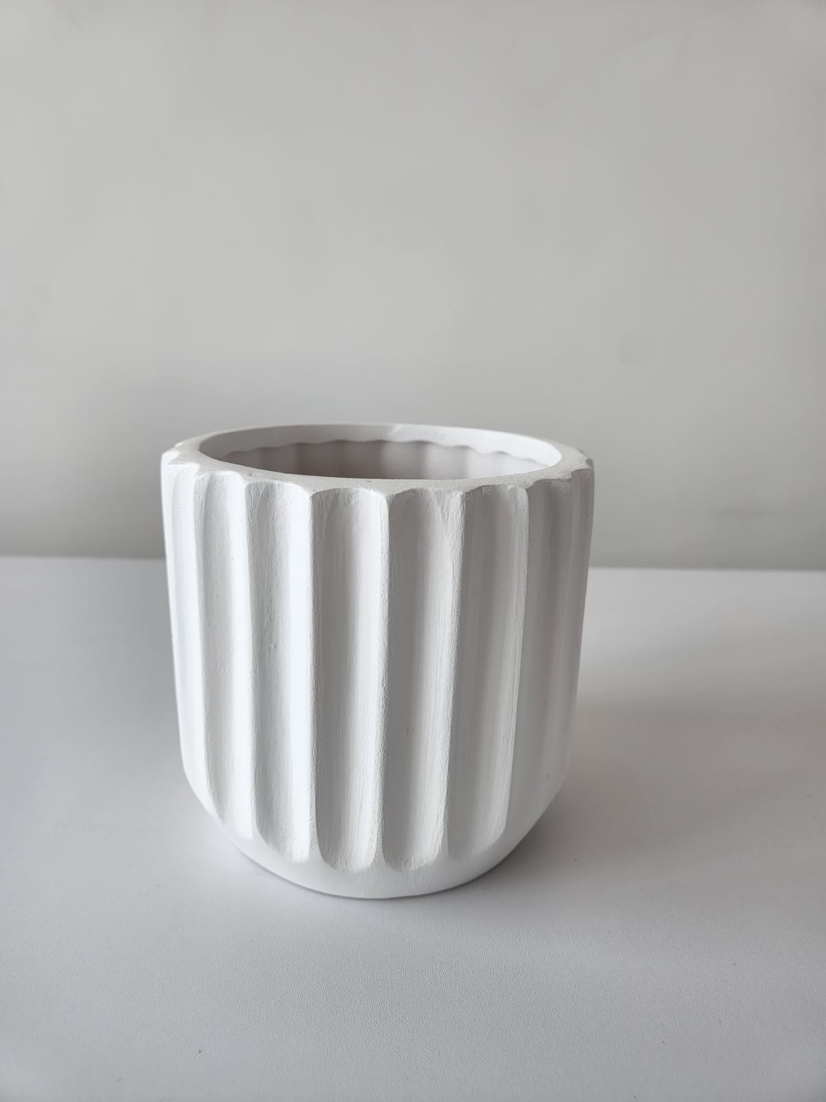 Ribbed Pot