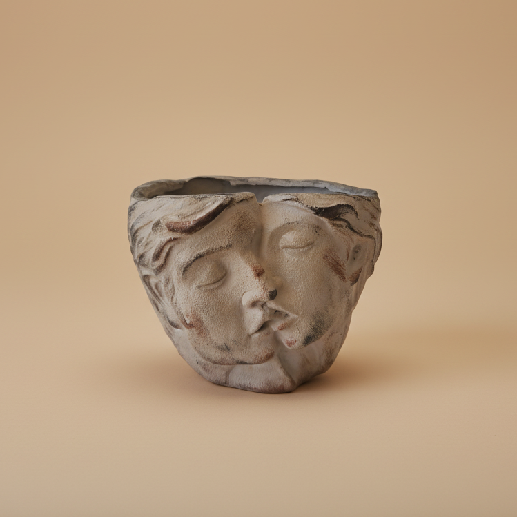 KissBound Planter - Plantcultcairo